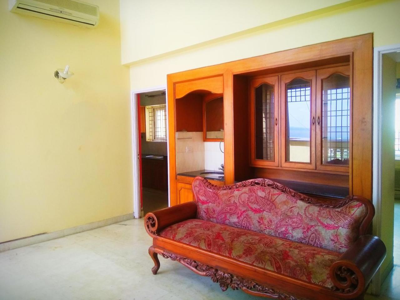 Beach Penthouse, Chennai Bed and Breakfast Buitenkant foto